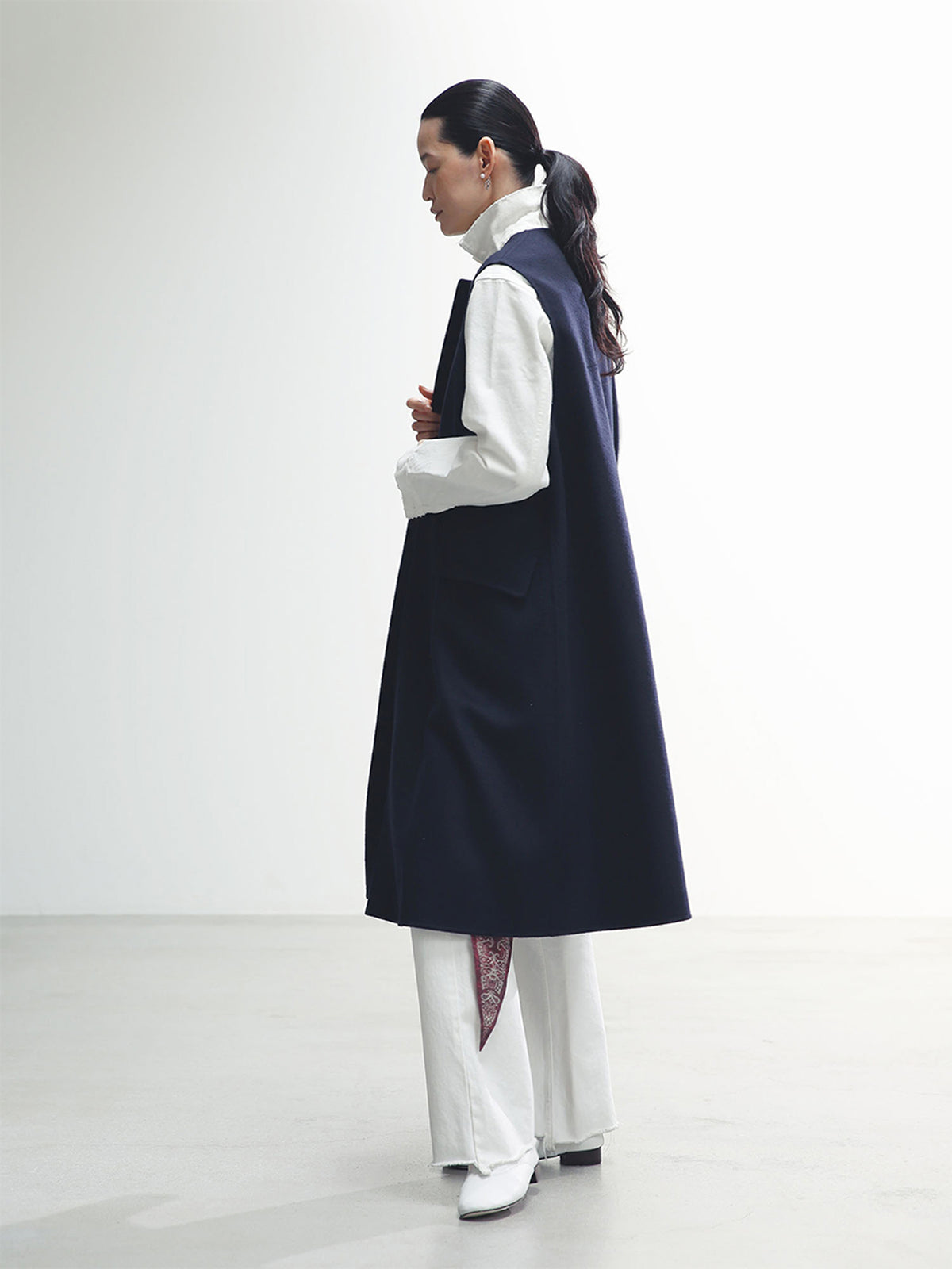RV SLEEVELESS COAT