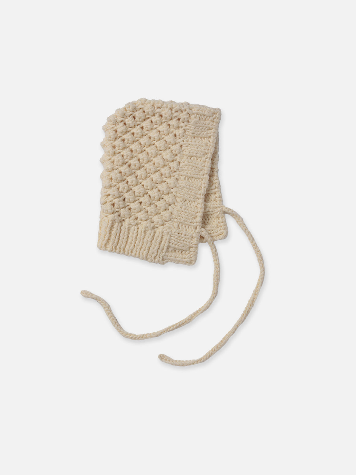 BONNET EN TRICOT FAIT MAIN