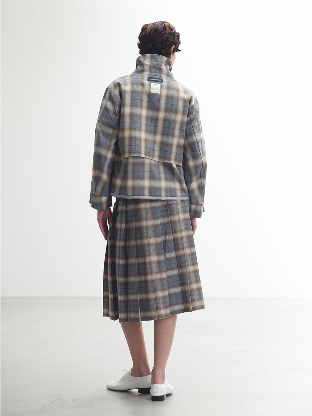 REMAKE SHOP COAT CHECK